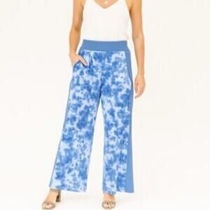 NWOT LOGO by Lori Goldstein Wide Leg Pants in a blue tie-dye pattern Size M